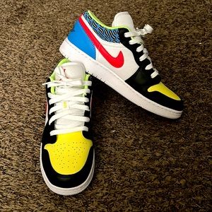 Jordan 1 Low: Children’s Art (GS)